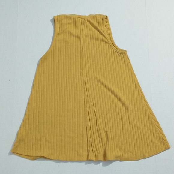 Yellow blouse - Picture 3 of 3